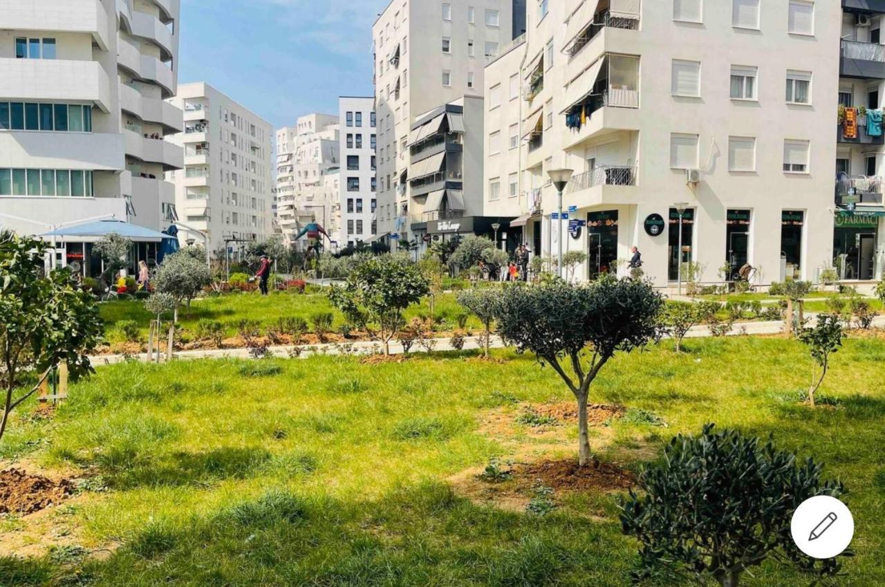 Elegant Apartment Kompleksi Magnet Tirana Exterior foto